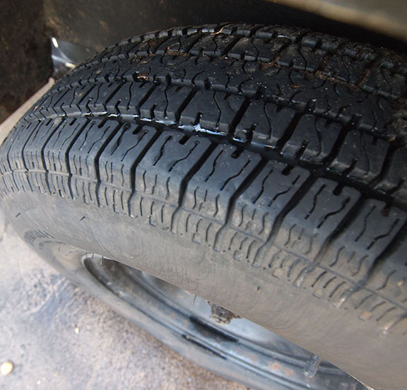 19-tire on trailer