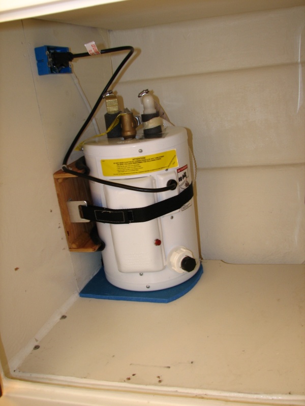 2.5 g hot water heater