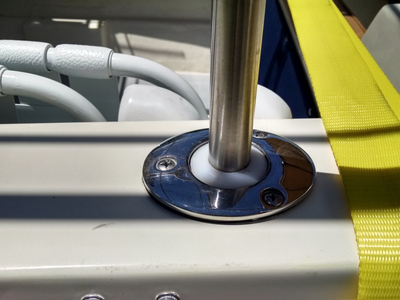 2 rod holders support frame aft