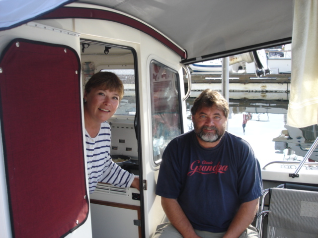 20 Aug 2008 Genoa Bay, GI
Cristi & Neil, Portland OR
RAMBLIN ROSE