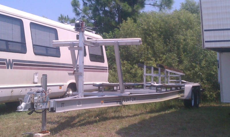 2000 Float On Cat Trailer