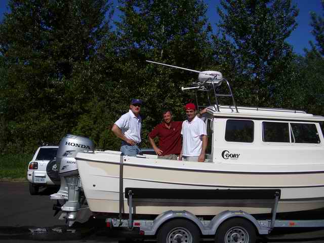 20050620a FREE deckhands for the afternoon on the Willamette