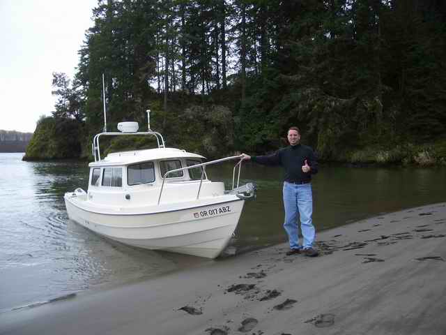 20070310 - 04 Columbia River to Cathlamet - Cool cove