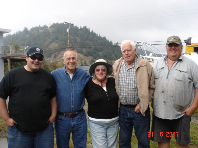 21 August EQ Marine
Joe (R-MATEY)& Johnson-SENSEI clan (Jeremiah, Beth, Glenn & Roger)