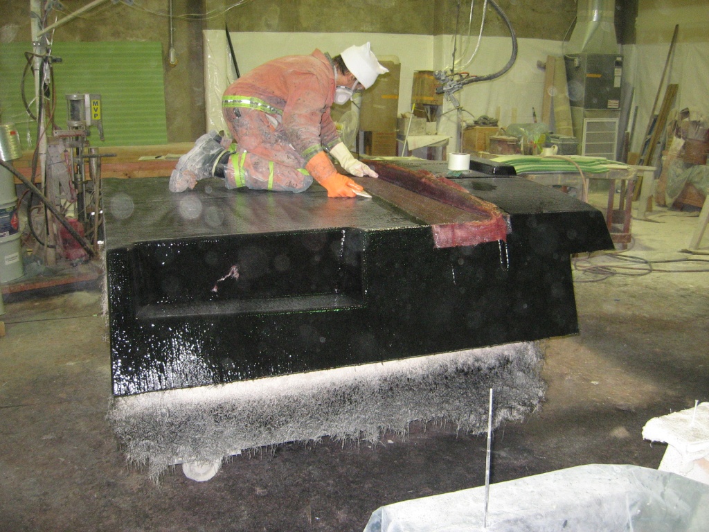 22\' Cruiser Cockpit in Lamination