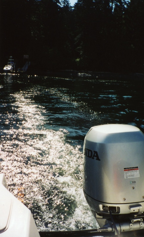 23 May 2004 
Leaving Matia Island 
 What a neat place!
