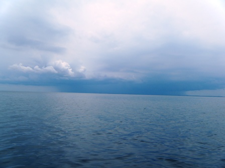 23MAY10-We missed the majority of this rain squal on the Neuse at Broad Creek.  However, we got the "edge" of it as it was drizzling when we tied up in Whortonsville.