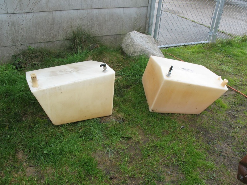 25-Gallon tanks for 22 Cruiser.  Stock in 2002.