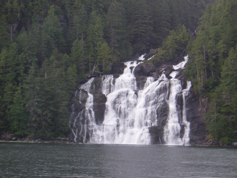 26 08 Kynoch - gorgeous waterfalls!