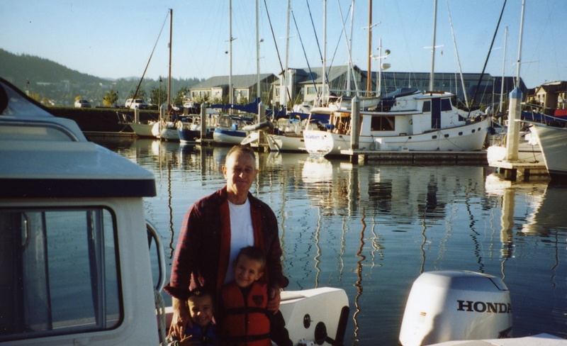 27 Sept 2003:  Bellingham, WA - Grandpa Joe and his buddies.