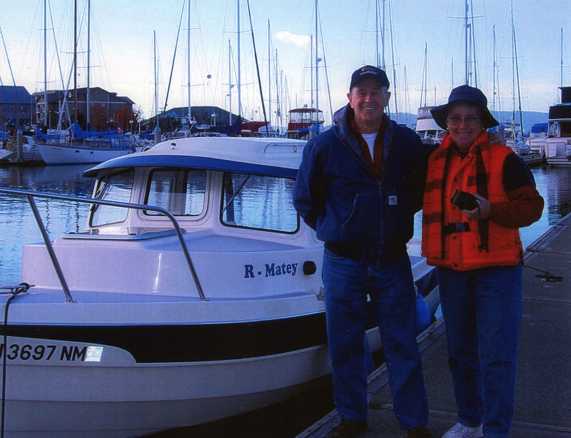 31 Oct 2004 Bellingham
   Joe, Ruth & R-MATEY
(Mark, thanks for taking this photo!)