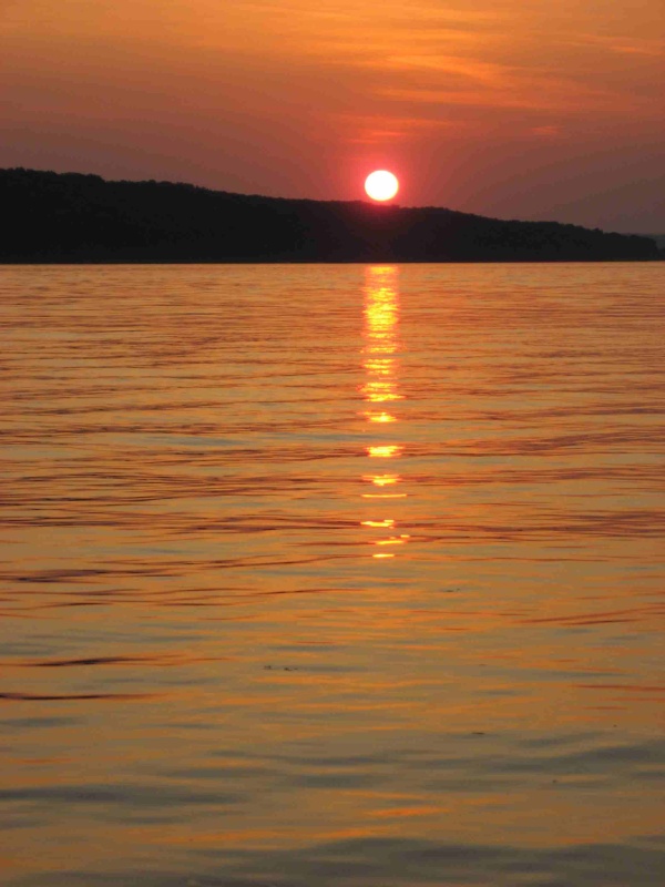 36 sun set on cayuga