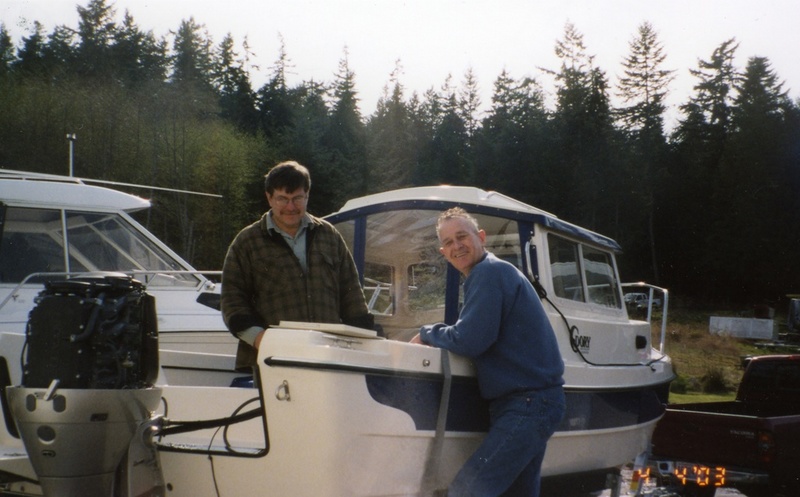 4 April 2003: Joe & Les (EQ Marine) and our 19CD.