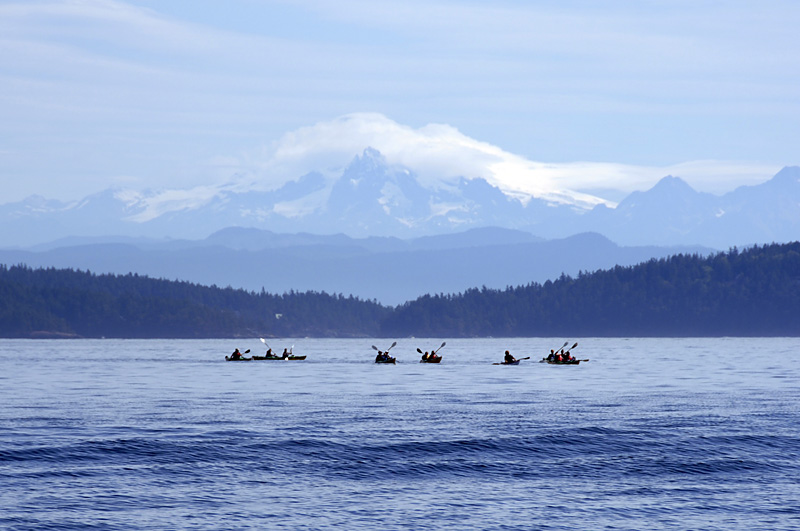 4180 Sea Kayaks and Mt Baker