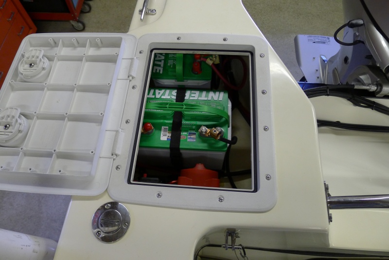 42
Starboard Aft
Battery Box