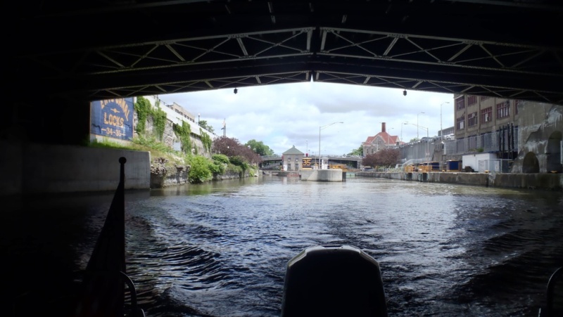 7.) Heading west leaving lock 35 at Lockport