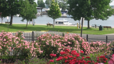 9.) Public dock at Sackets Harbor