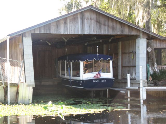 A cute River cruiser