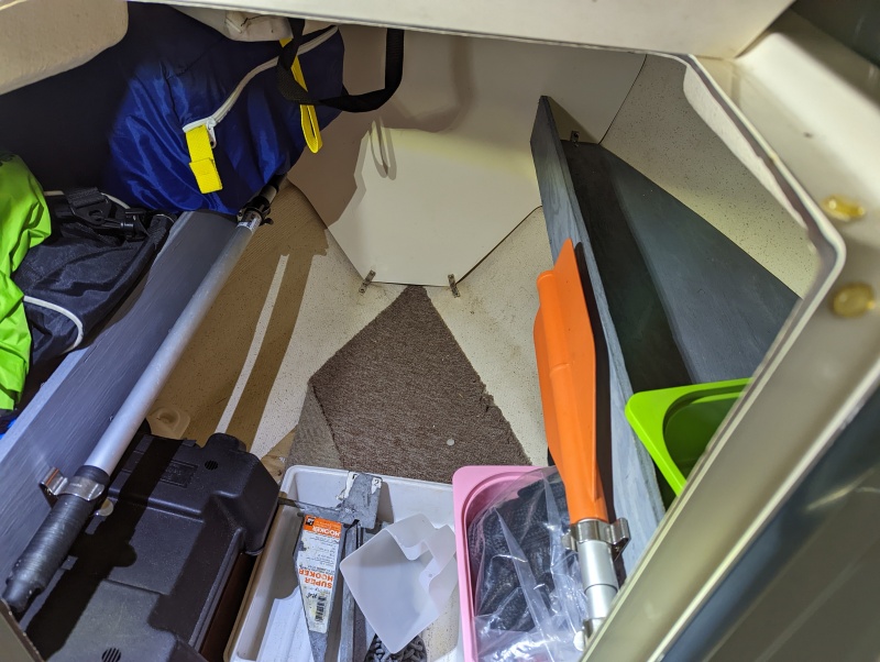Added a 2nd shelf, for starboard side.