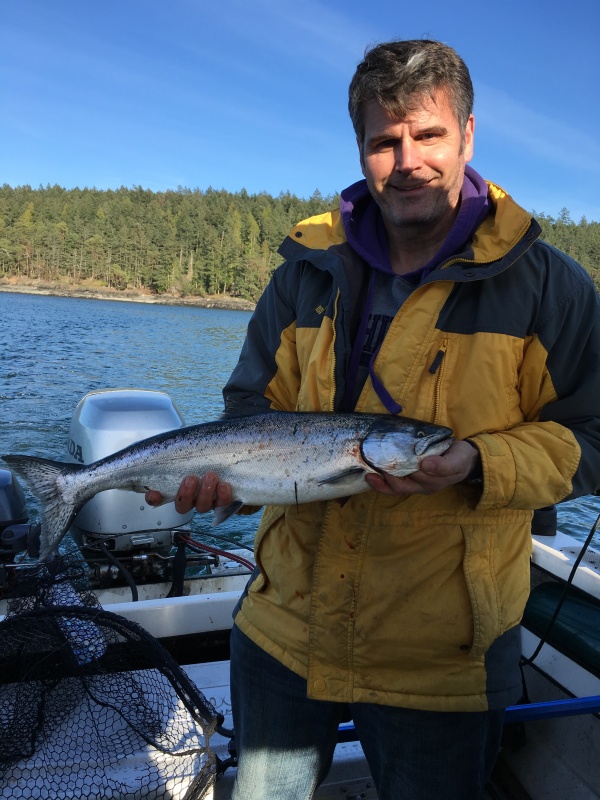 after giving salmon banks a try and only getting a shaker (killer whales may have had something to with it as were passing by eagle pt), we moved to the south east side of Orcas.  Lots of bait on the screen.  26" fish hit the deep rod, 130' of wire in 100' of  water.  This was the first time that  I got a tip while undergoing a safety inspection from the coast guard regarding where to fish.  Nice hard fighting fish