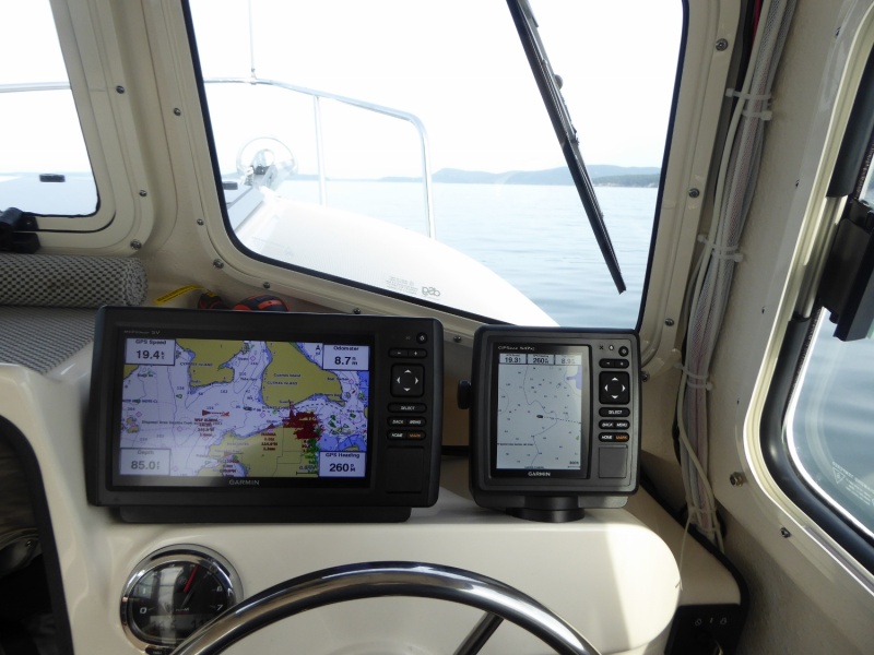 Also trying out the new 5" GPSMap Garmin for the first time.