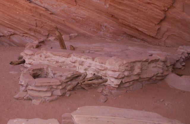 Anasazi Kiva at Defiance House in Forgotten Canyon 9-23-08