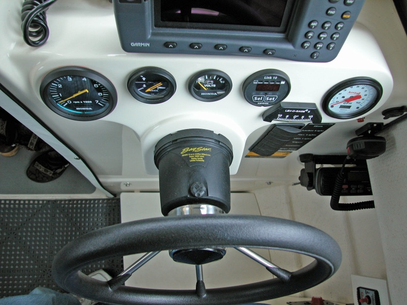 (AnchortownJim) Baystar hydraulic steering replaced the cable system