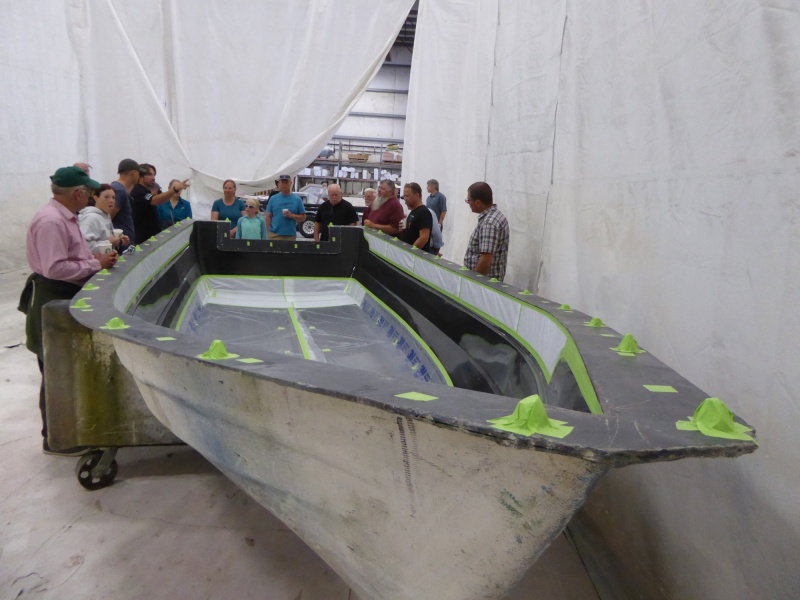 Angler 22 hull mold