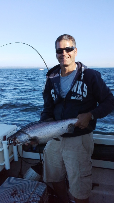 Another good day at Pt no Pt.  3 takedowns (2 bigger fish lost / spit the hook) on the deep set up right on the bottom, 110' fow at 120-160' of cable.  2 smaller kings in the boat, one by Parker.  One takedown on the suspended rod, 72' down with the white hootchie.
