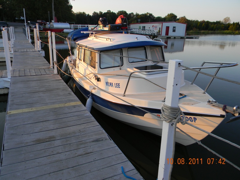 Applegate Cove Marina - Ark River mile 340