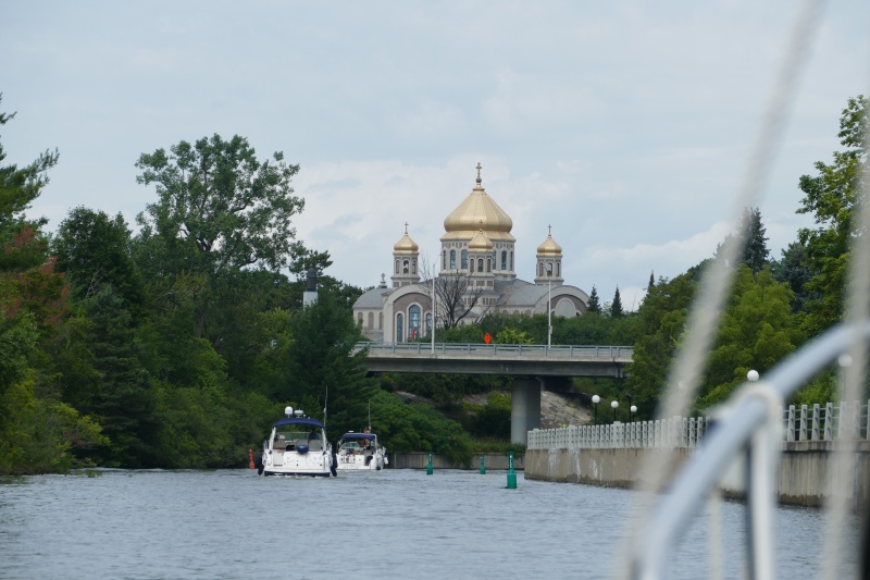 Approaching Ottawa on the Rideau canal with our Locking Buddies.