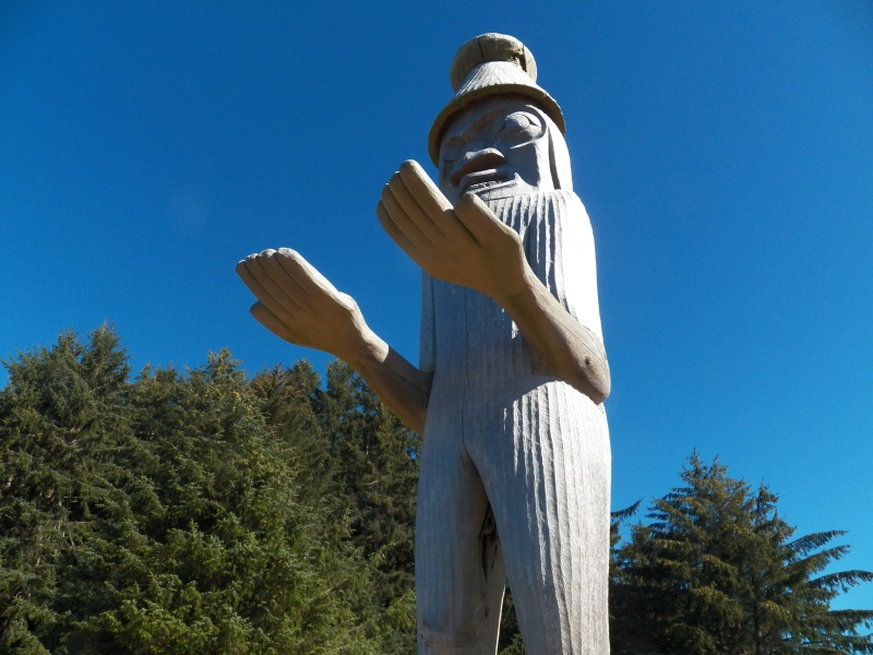 Archaeological research showed occupation for over 4,000 years.  It was the "capital" for 17 Nootka tribes.  This 15' cedar carving of a welcoming "seeker" faces the Pacific.