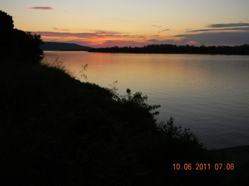 Arkansas River mile 230 sunrise