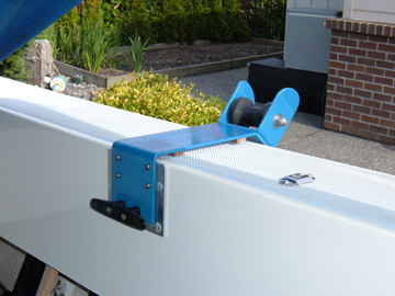 "Arm Strong" Trap Puller Puller.Attaches to Pole Holder mounting plate