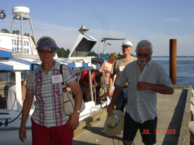 Arriving at the pub
Janet 'DREAMER'
Terry 'ROCK C'
George 'MADI'S BUNK'