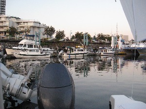 Aug03088