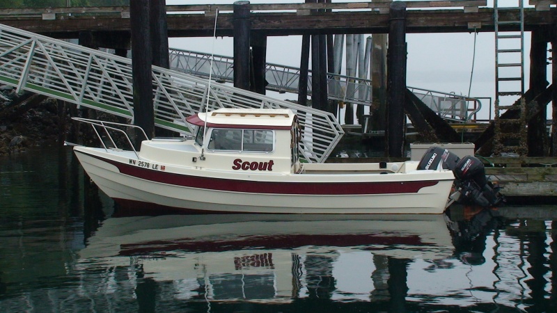 Awesome looking 87 Angler @ Blake Island!