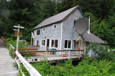 Baranof Hot Springs Store