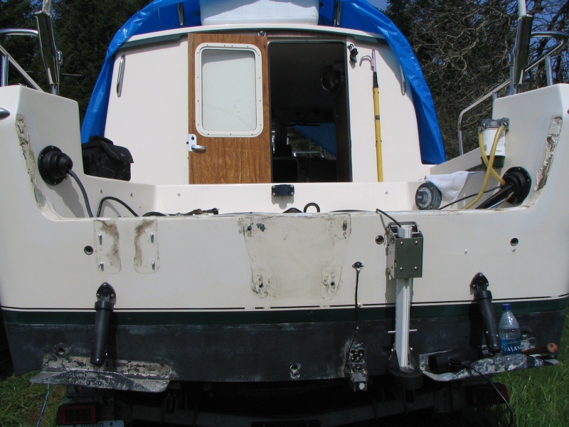 Bare transom