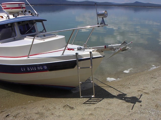 Beach ladder extended. This is a three rung Windline TDL-3X.