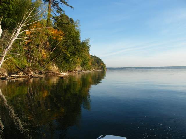 Beautiful day on the water, Oct 27th, 2008
