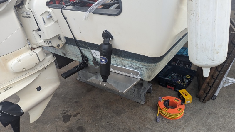 Bennett Bolt 12x9 Electric Trim Tabs and Transducer