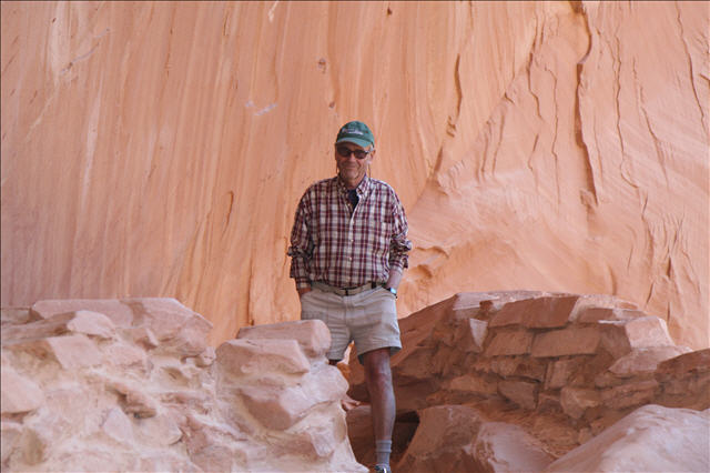 Bill at Defiance House Ruins