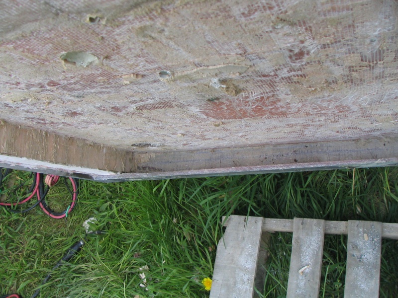 bottom inside corner