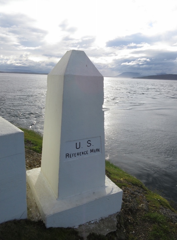 Boundary marker
