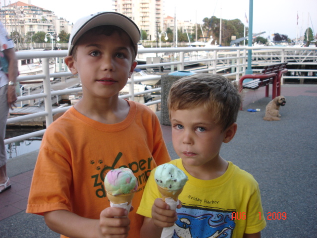 Boys get ice cream cones