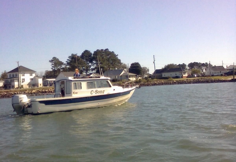 C-Song tying up in Oyster, VA harbor