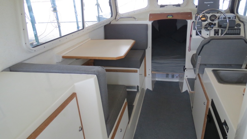 Cabin - with dinette