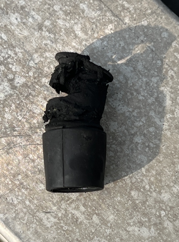Caliper Boot 33305 not holding up