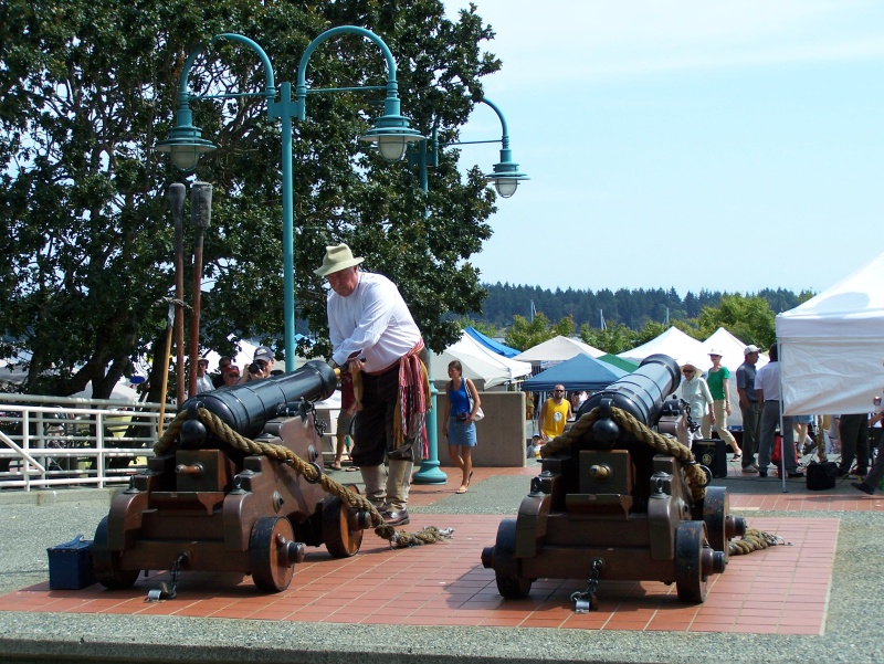Cannon firing at noon
